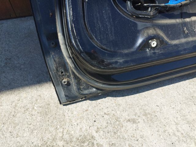 bontott VW JETTA Bal hátsó Ajtó (Üres lemez)