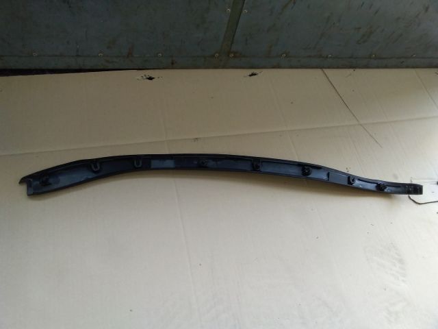 bontott VW JETTA Bal hátsó Ajtókeret Burkolat