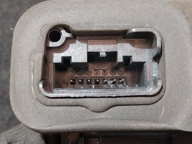 bontott VW JETTA Bal hátsó Ajtózár Motor