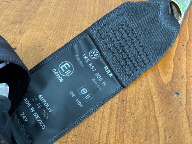 bontott VW JETTA Bal hátsó Biztonsági Öv