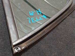 bontott VW JETTA Bal hátsó Fixüveg (Ajtóban)
