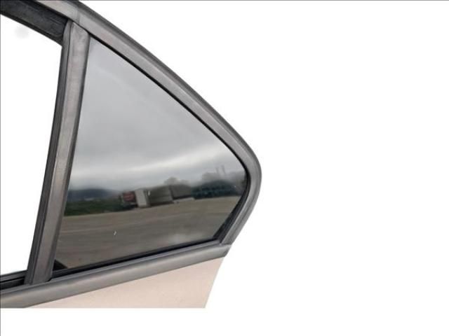 bontott VW JETTA Bal hátsó Fixüveg (Ajtóban)