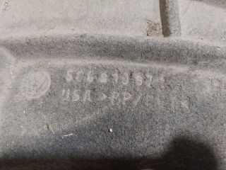 bontott VW JETTA Bal hátsó Hátsó Dobbetét (Kerékjárati, Műanyag)