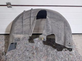 bontott VW JETTA Bal hátsó Hátsó Dobbetét (Kerékjárati, Műanyag)