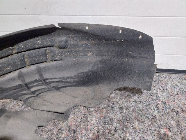 bontott VW JETTA Bal hátsó Hátsó Dobbetét (Kerékjárati, Műanyag)