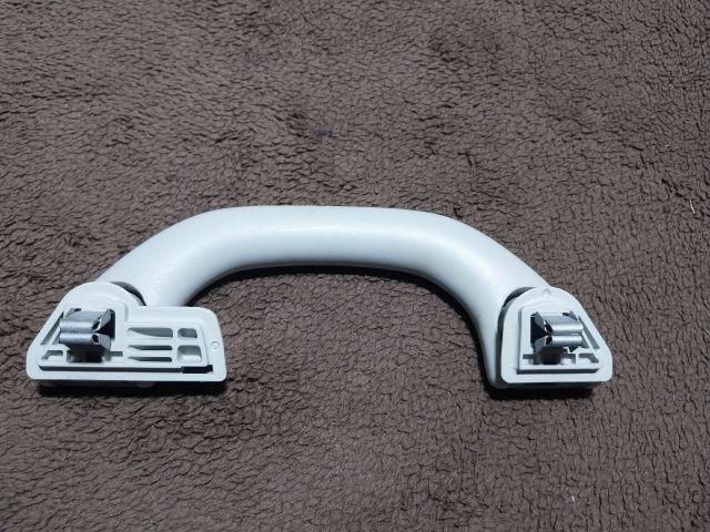 bontott VW JETTA Bal hátsó Kapaszkodó (Felső)