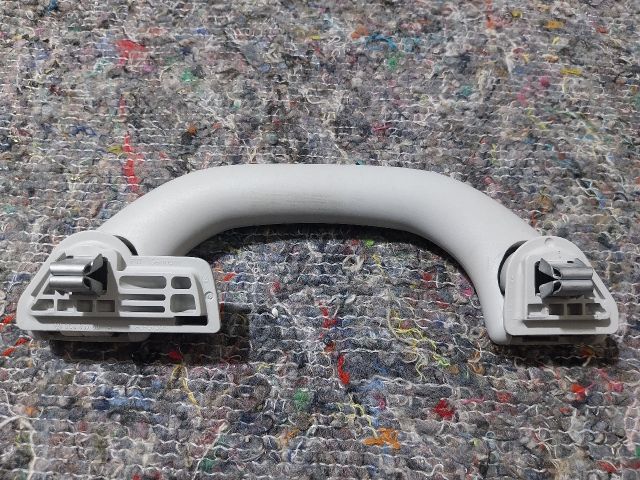 bontott VW JETTA Bal hátsó Kapaszkodó (Felső)