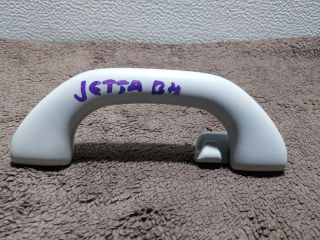 bontott VW JETTA Bal hátsó Kapaszkodó (Felső)