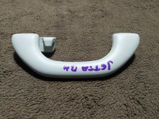 bontott VW JETTA Bal hátsó Kapaszkodó (Felső)