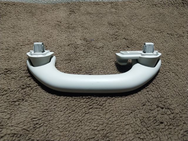 bontott VW JETTA Bal hátsó Kapaszkodó (Felső)