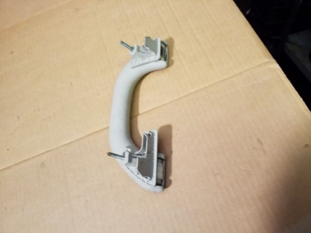 bontott VW JETTA Bal hátsó Kapaszkodó (Felső)