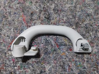 bontott VW JETTA Bal hátsó Kapaszkodó (Felső)