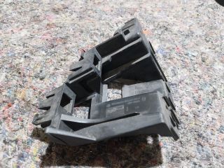 bontott VW JETTA Bal hátsó Lökhárító Tartó (Műanyag)