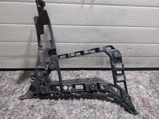 bontott VW JETTA Bal hátsó Lökhárító Tartó (Műanyag)