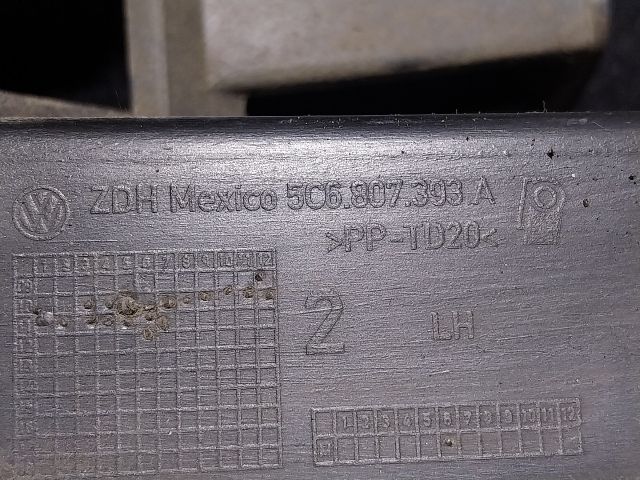 bontott VW JETTA Bal hátsó Lökhárító Tartó (Műanyag)