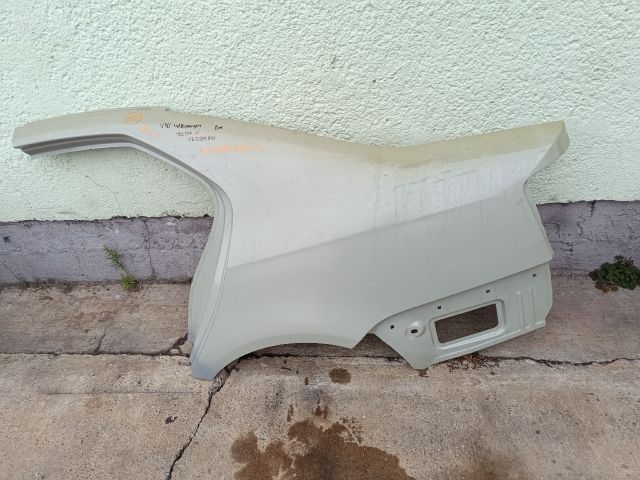 bontott VW JETTA Bal hátsó Sárvédő