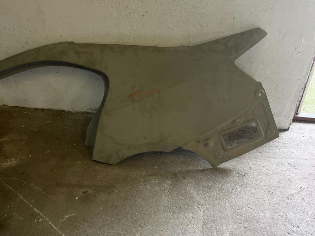 bontott VW JETTA Bal hátsó Sárvédő