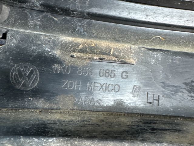 bontott VW JETTA Bal Ködlámpa Rács