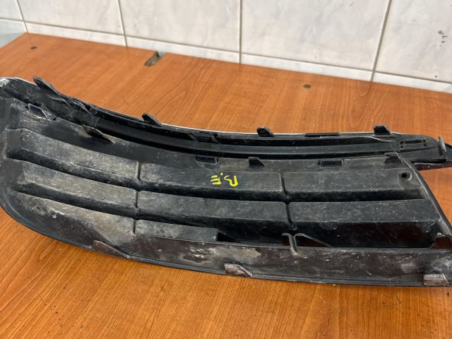 bontott VW JETTA Bal Ködlámpa Rács