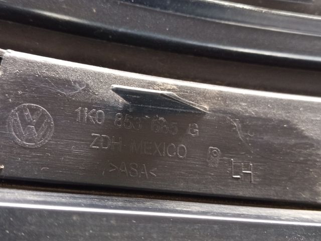 bontott VW JETTA Bal Ködlámpa Rács