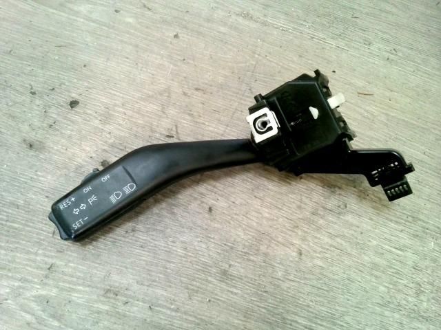 bontott VW JETTA Bal Kormánykapcsoló Irányjelző
