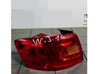 bontott VW JETTA Bal Külső Hátsó Lámpa