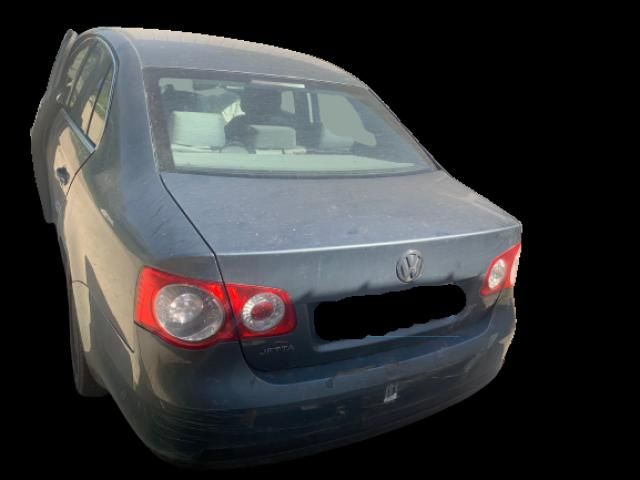 bontott VW JETTA Bal Műszerfal Díszléc