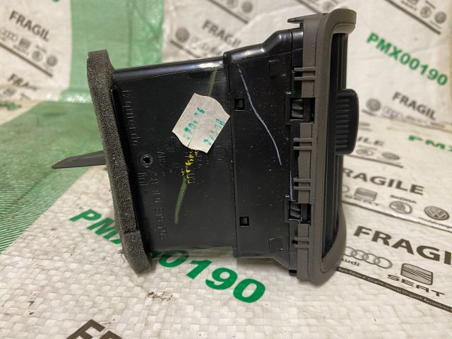 bontott VW JETTA Bal Szellőző