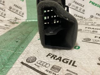 bontott VW JETTA Bal Szellőző