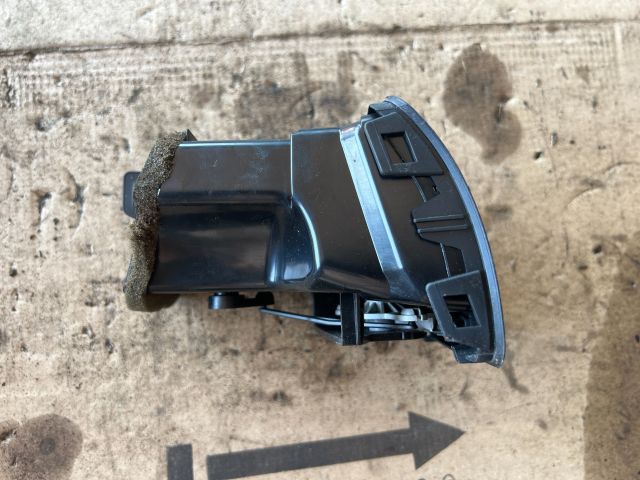 bontott VW JETTA Bal Szellőző