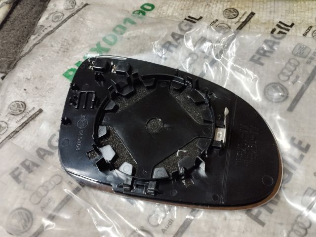 bontott VW JETTA Bal Tükörlap