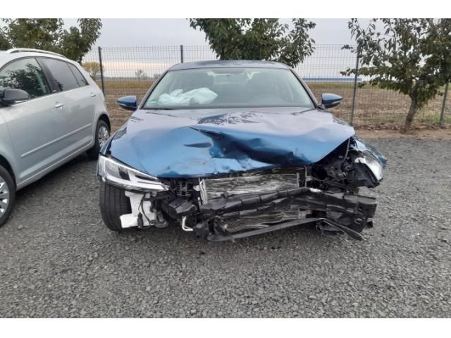 bontott VW JETTA Bal Visszapillantó Tükör (Elektromos)