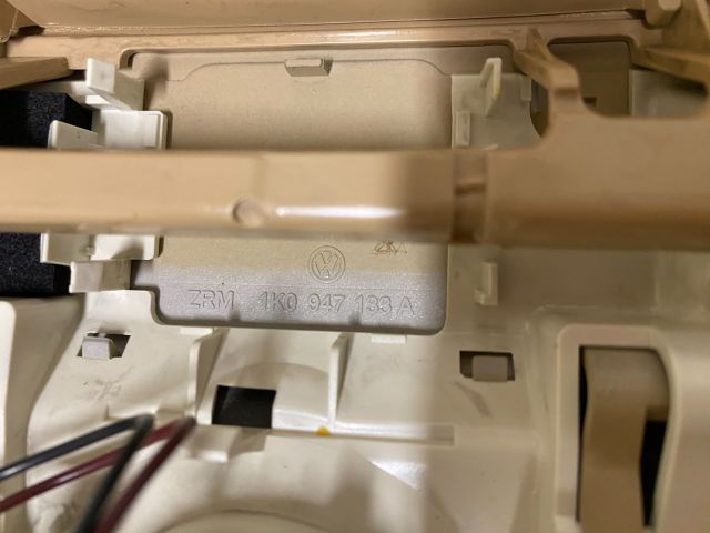 bontott VW JETTA Belső Világítás Tetőablak Vezérlővel