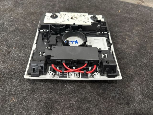 bontott VW JETTA Beltér Világítás Első