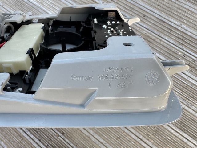 bontott VW JETTA Beltér Világítás Első