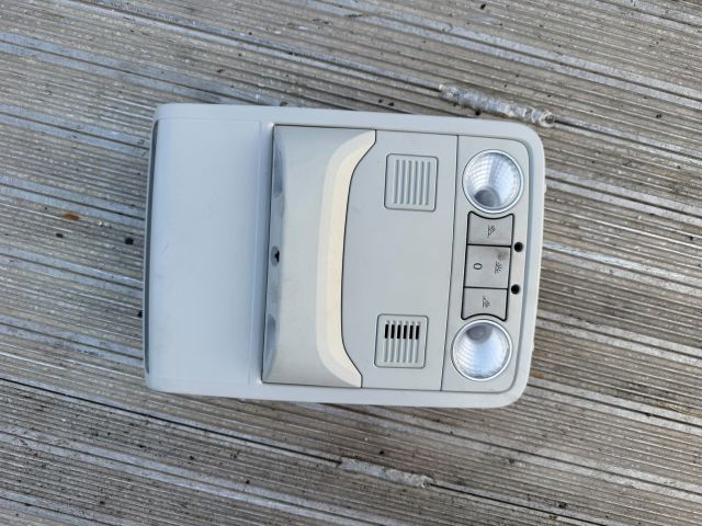 bontott VW JETTA Beltér Világítás Első