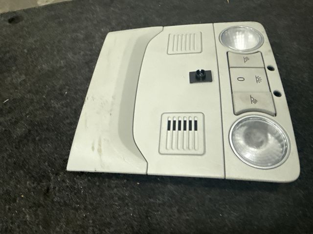 bontott VW JETTA Beltér Világítás Első