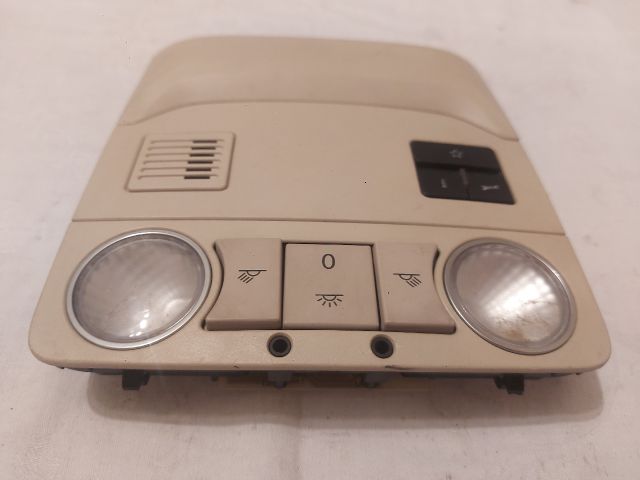 bontott VW JETTA Beltér Világítás Első