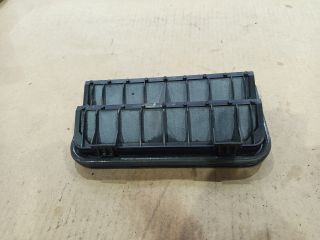 bontott VW JETTA Csomagtér Szellőző Hátsó