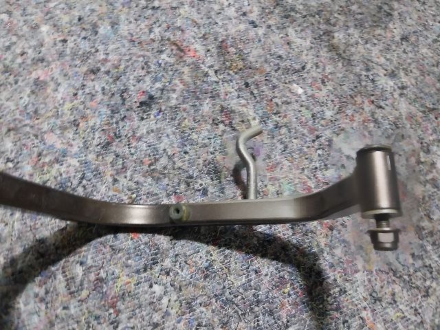 bontott VW JETTA Csomagtérajtó Bal Zsanér