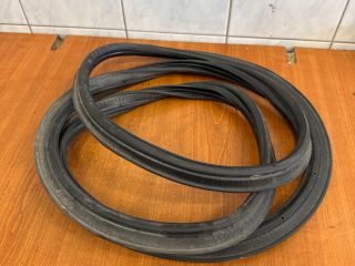 bontott VW JETTA Csomagtérajtó Gumikéder