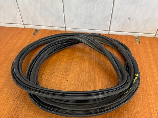 bontott VW JETTA Csomagtérajtó Gumikéder