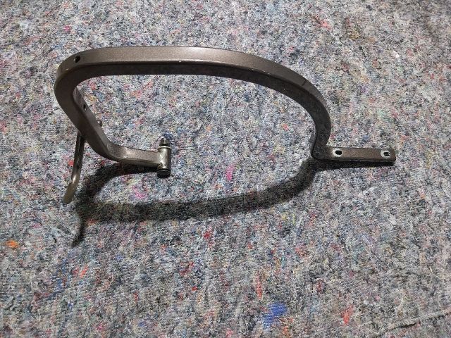 bontott VW JETTA Csomagtérajtó Jobb Zsanér