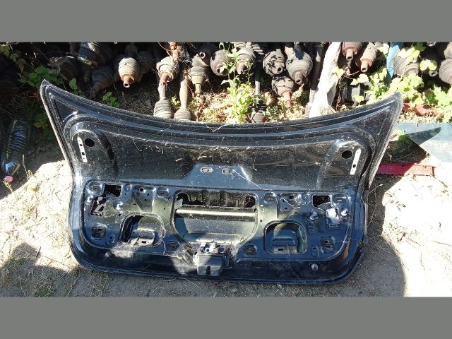 bontott VW JETTA Csomagtérajtó (Részeivel)