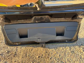 bontott VW JETTA Csomagtérajtó (Részeivel)