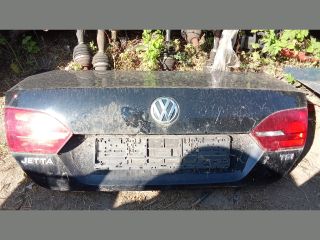 bontott VW JETTA Csomagtérajtó (Részeivel)