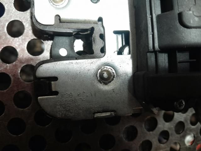 bontott VW JETTA Csomagtérajtó Zárszerkezet