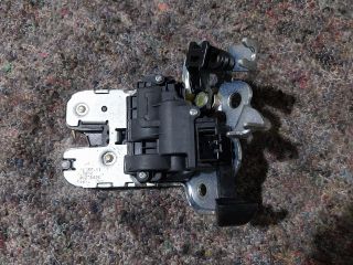 bontott VW JETTA Csomagtérajtó Zárszerkezet