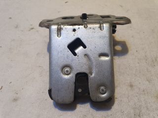 bontott VW JETTA Csomagtérajtó Zárszerkezet