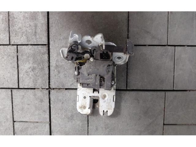 bontott VW JETTA Csomagtérajtó Zárszerkezet